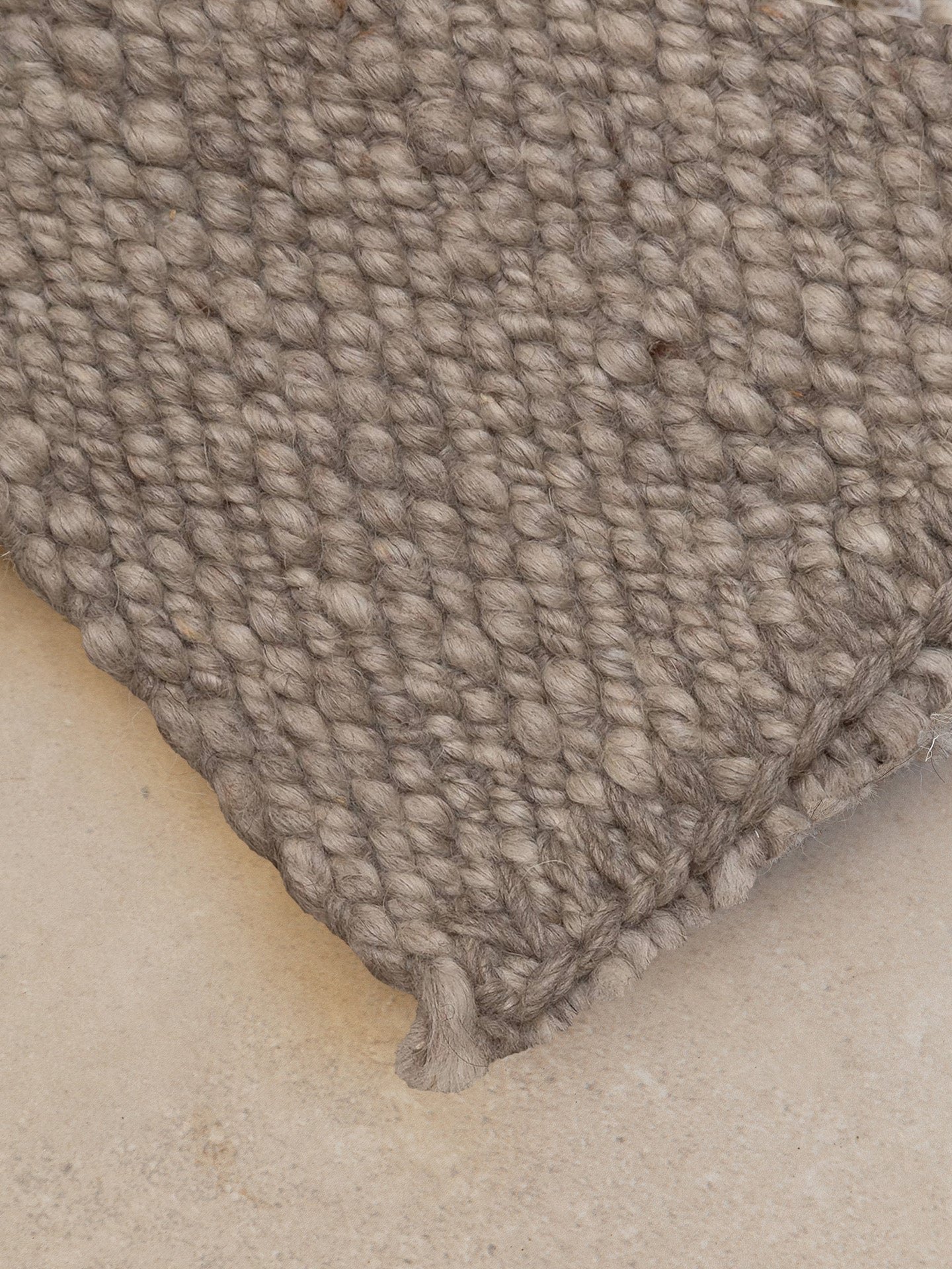 GRIS CLARO | LANA CEPILLADA | GROSOR FINO