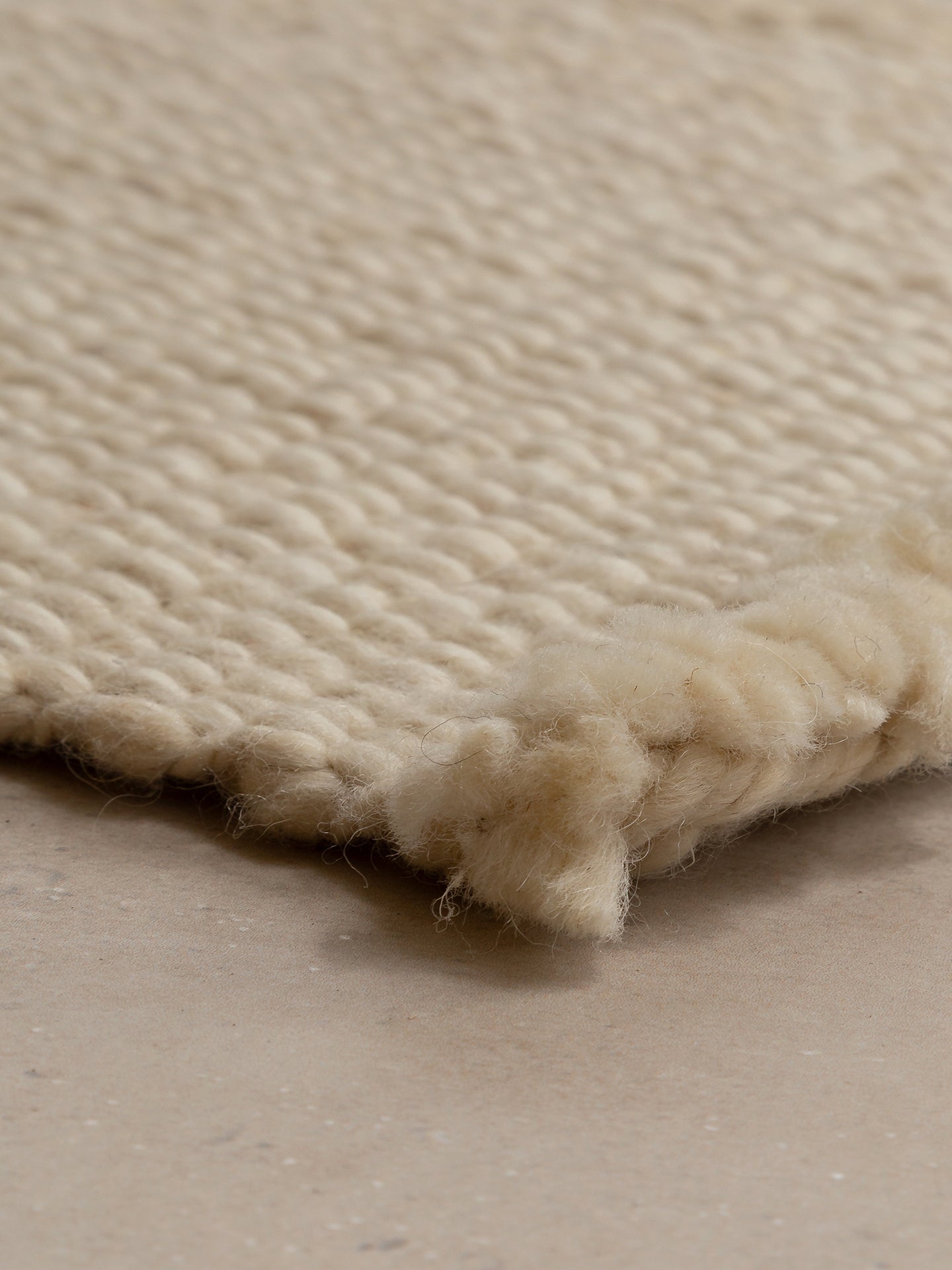 BLANCO NATURAL | LANA CEPILLADA | GROSOR FINO