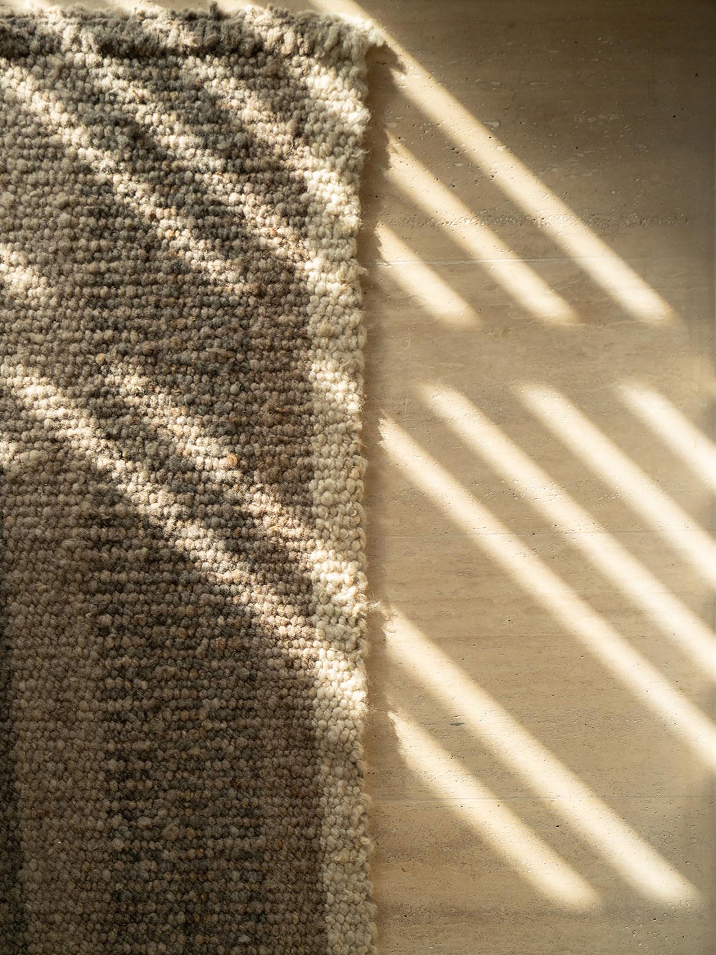 STRIPED | WOOL | CHUNKY THICKNESS