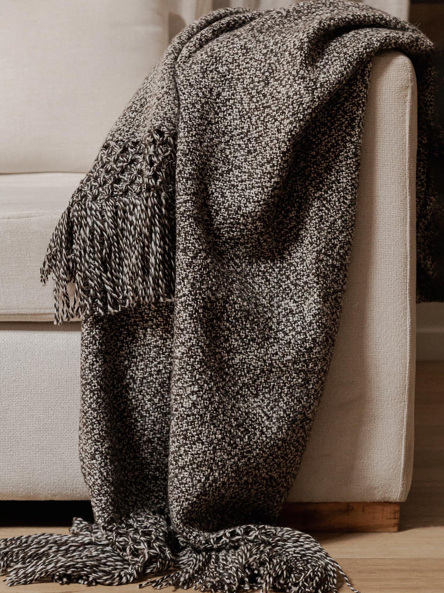 MANTA JASPEADA NEGRA