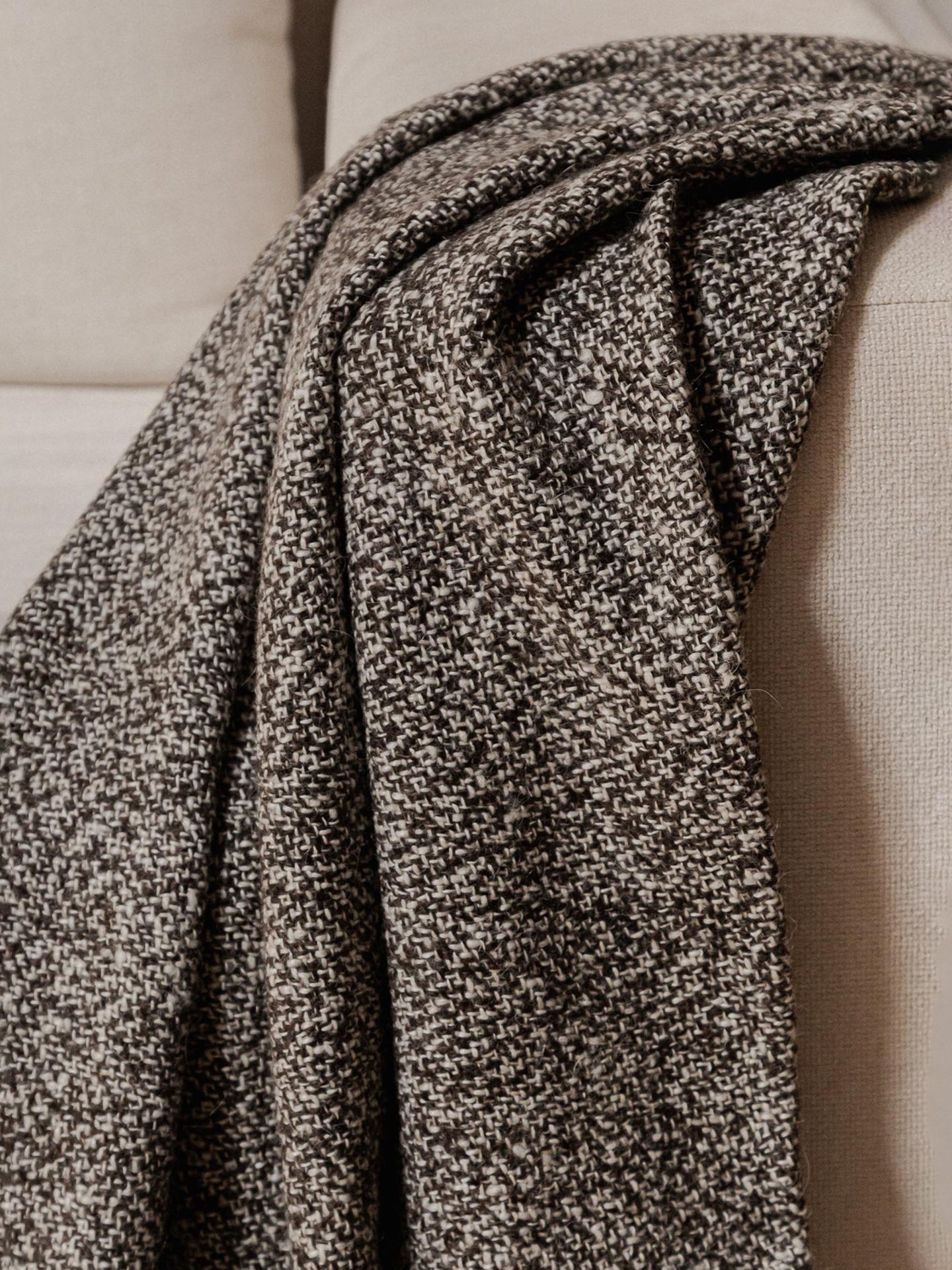 MANTA JASPEADA NEGRA