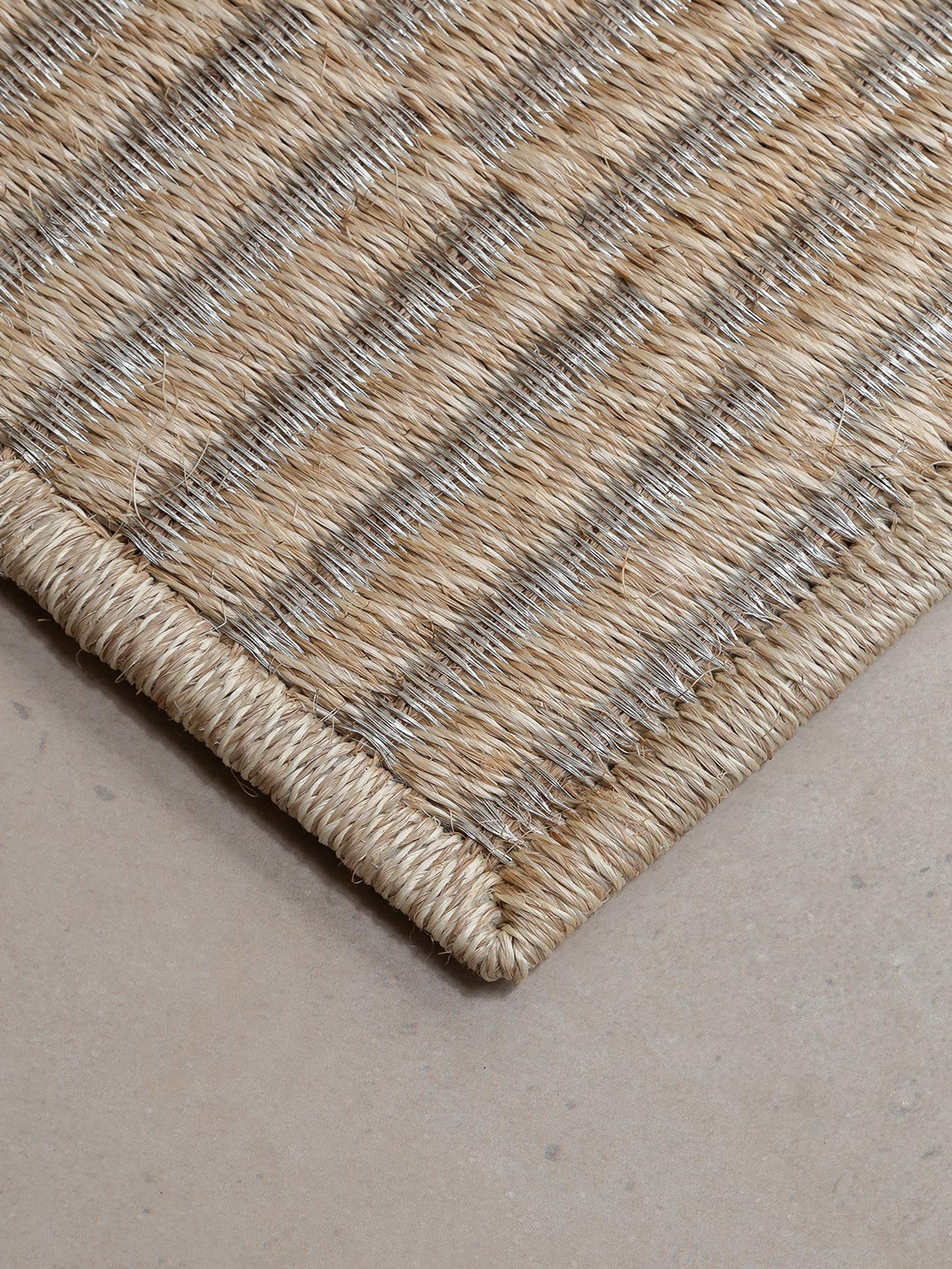 AGAITA | MORENO CLARO, BLANCO & ESTAÑO