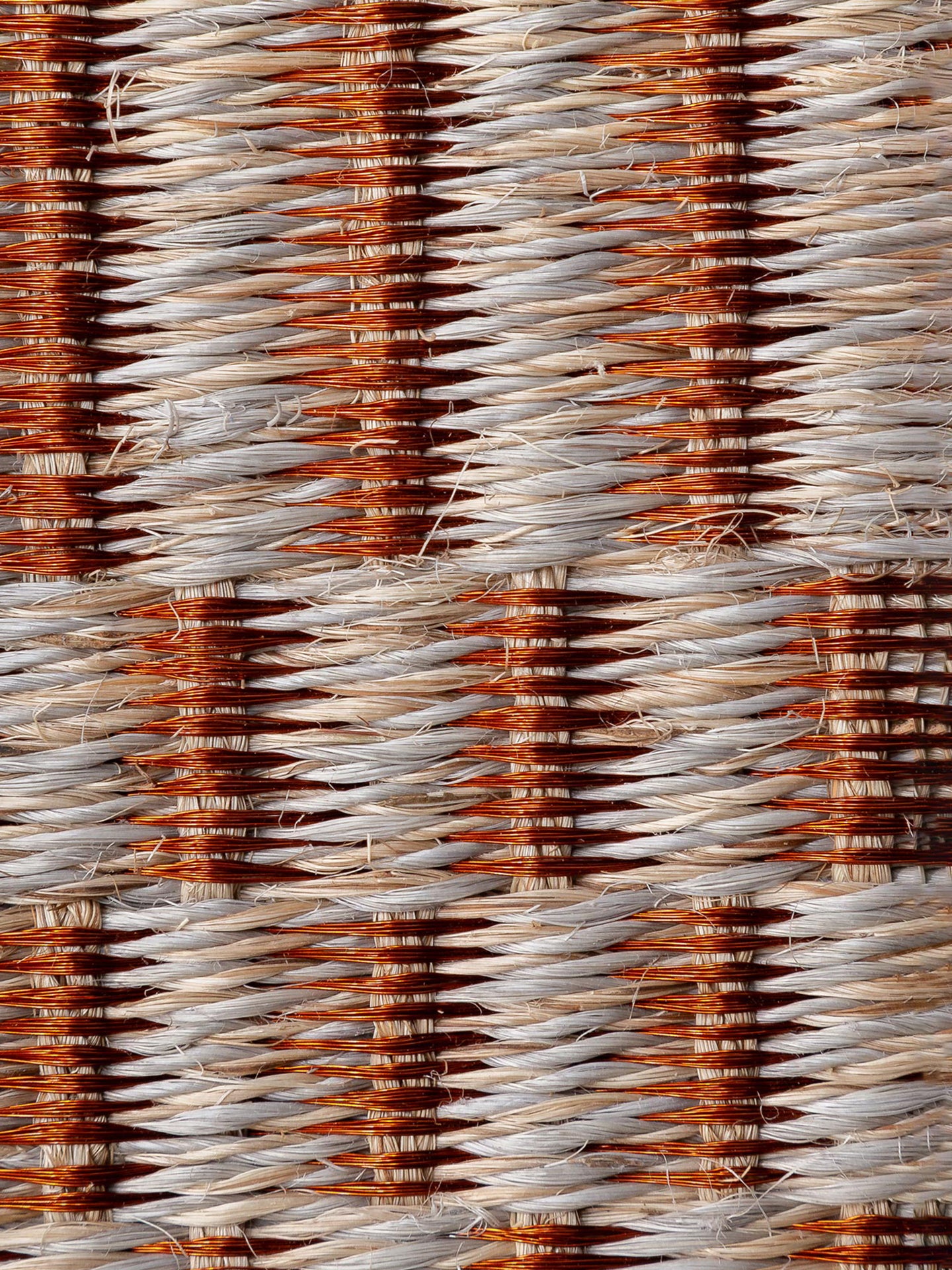 AGAITA | NATURAL, GRIS CLARO & COBRE