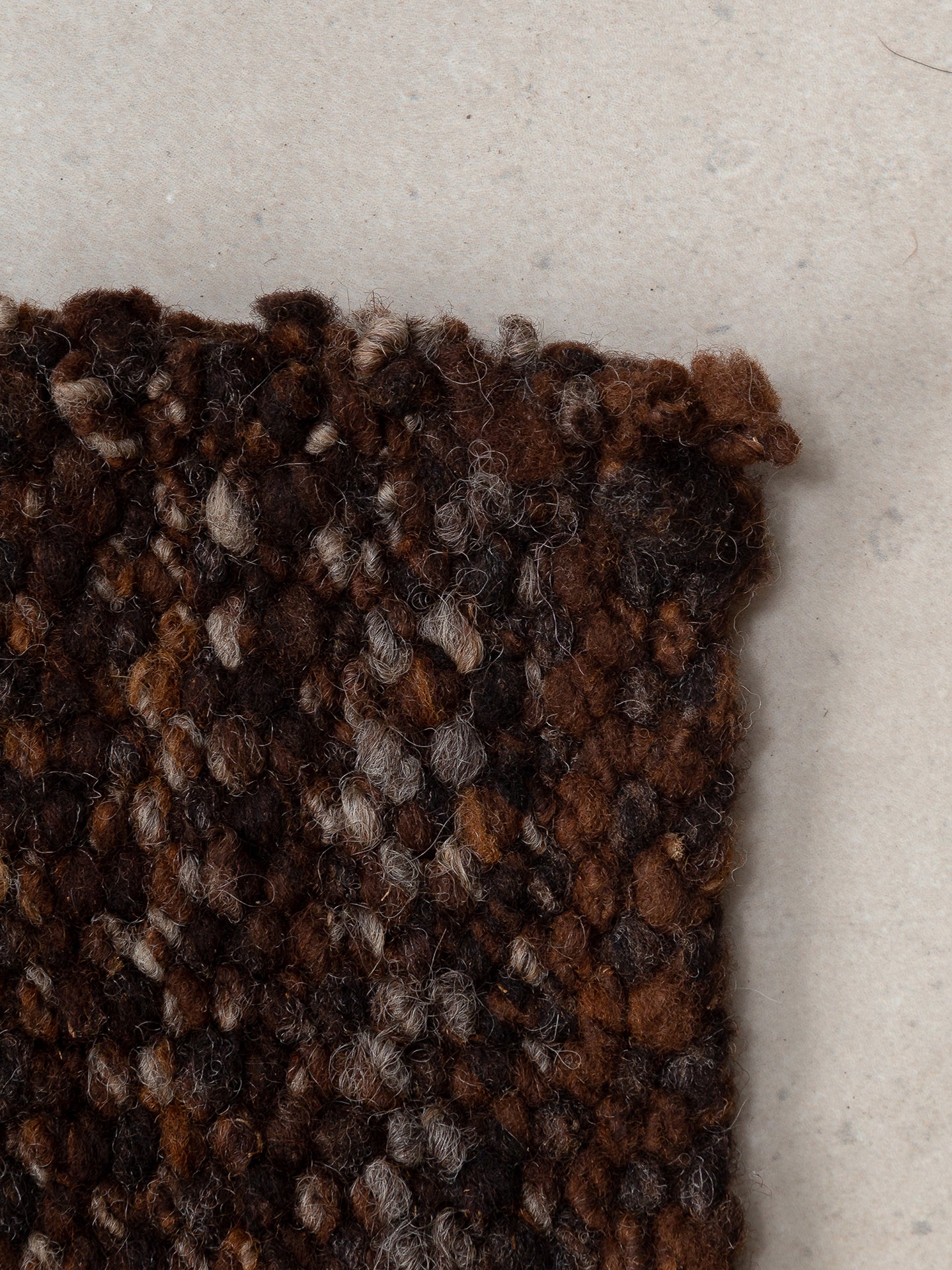 NATURAL BLACK | WOOL | CHUNKY THICKNESS