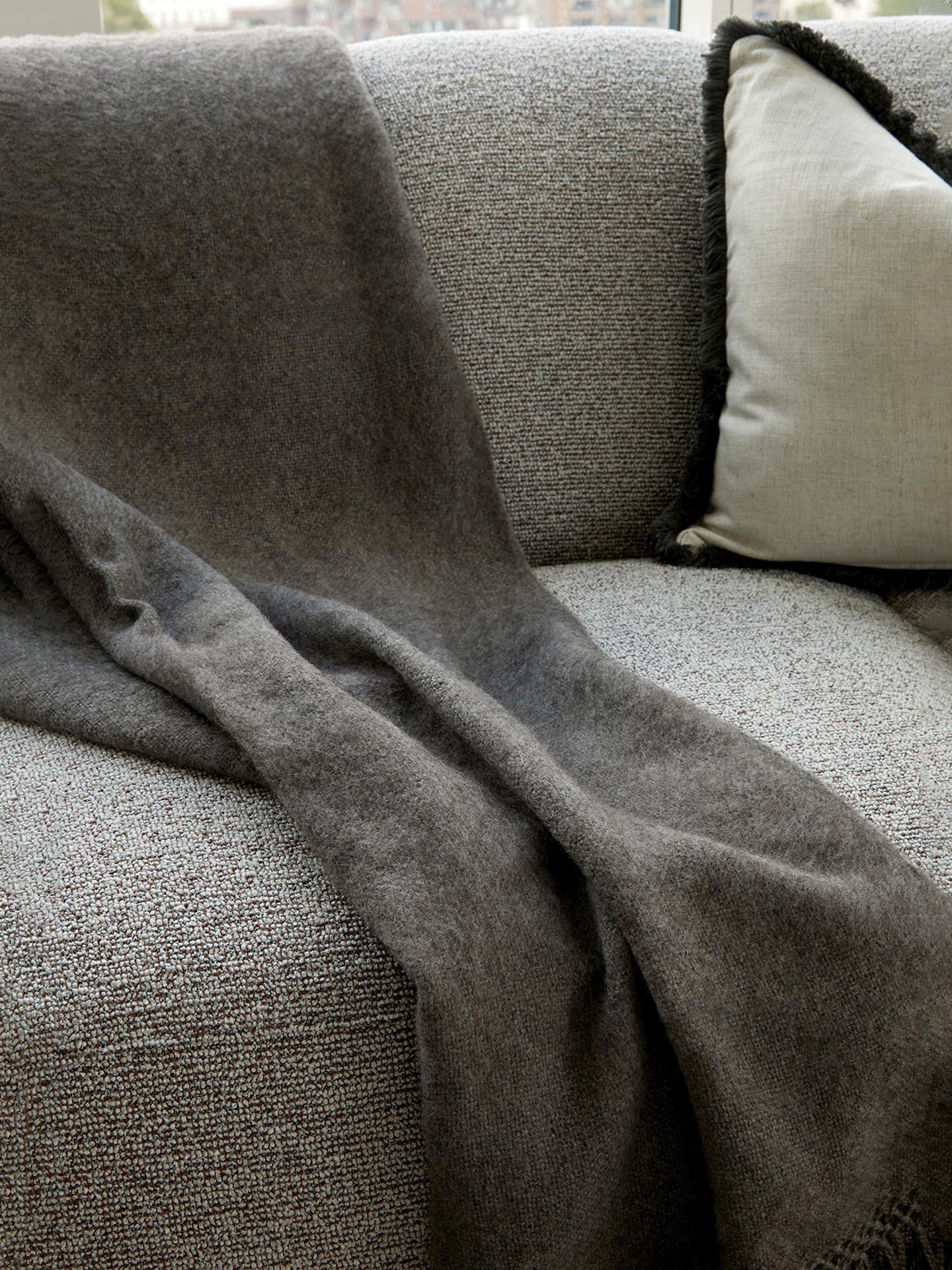NATURAL GREY THROW