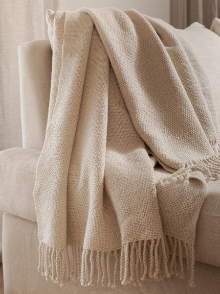 NATURAL WHITE THROW