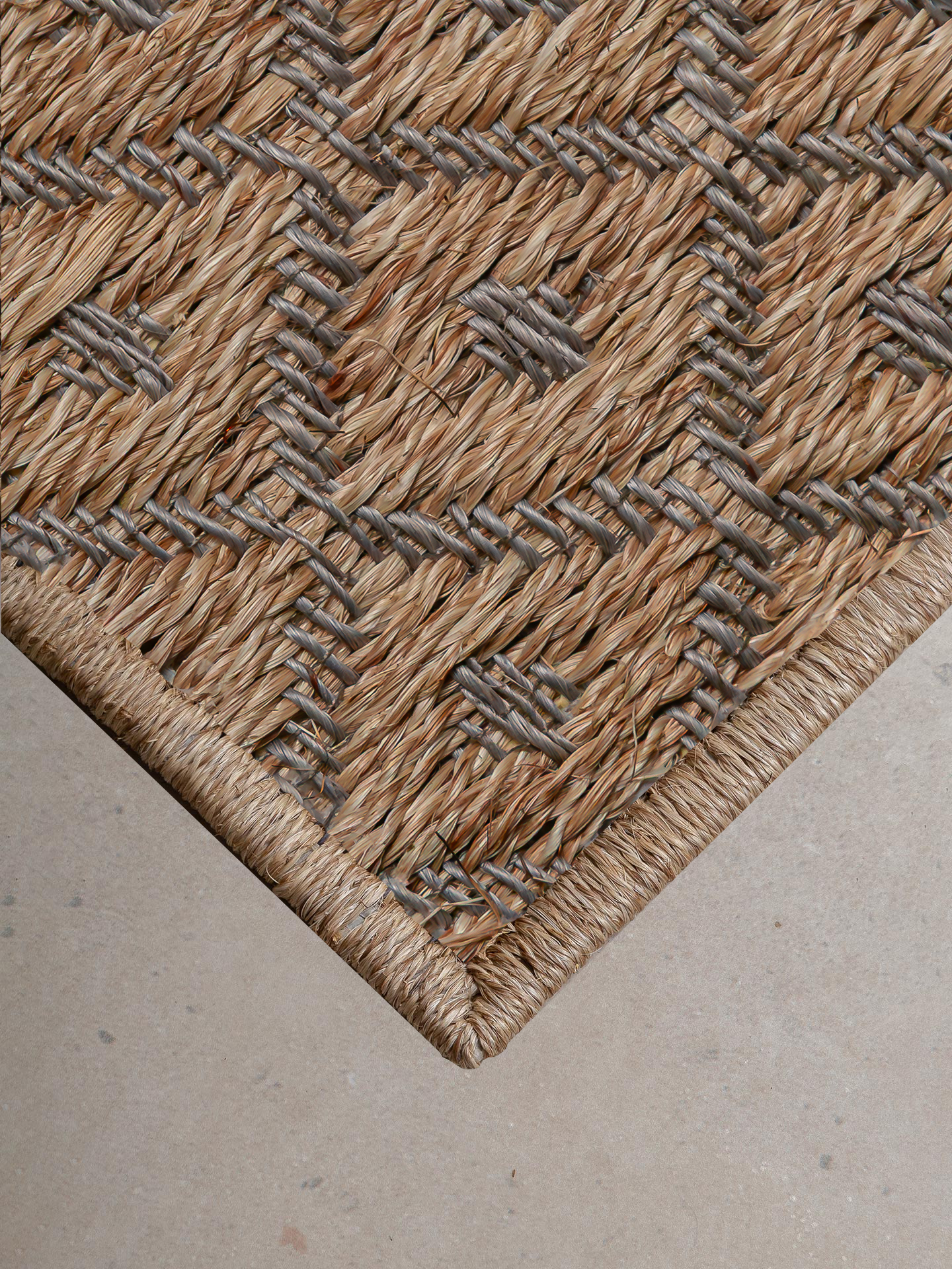 BATARA | NATURAL MORENO & LIGHT GREY