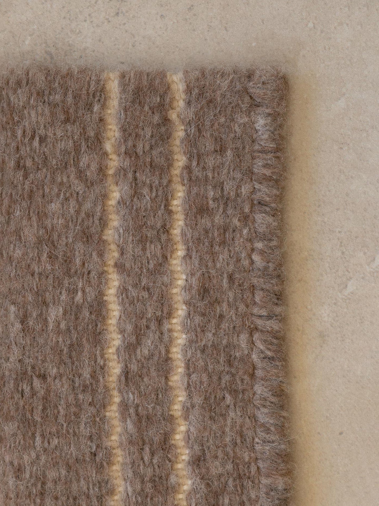 BROWN | ALPACA FELT-STYLE | MEDIUM THICKNESS