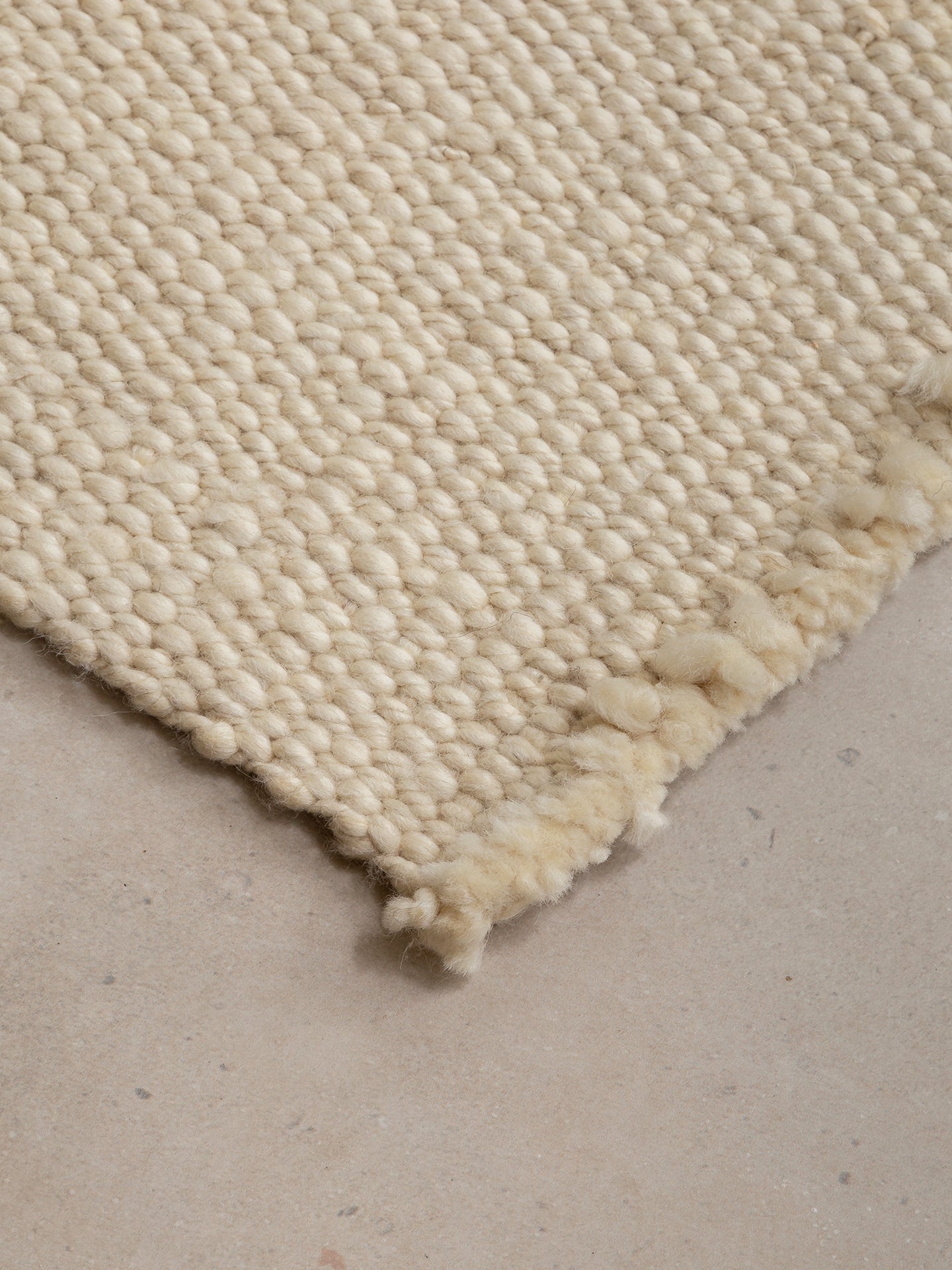 BLANCO NATURAL | LANA CEPILLADA | GROSOR FINO