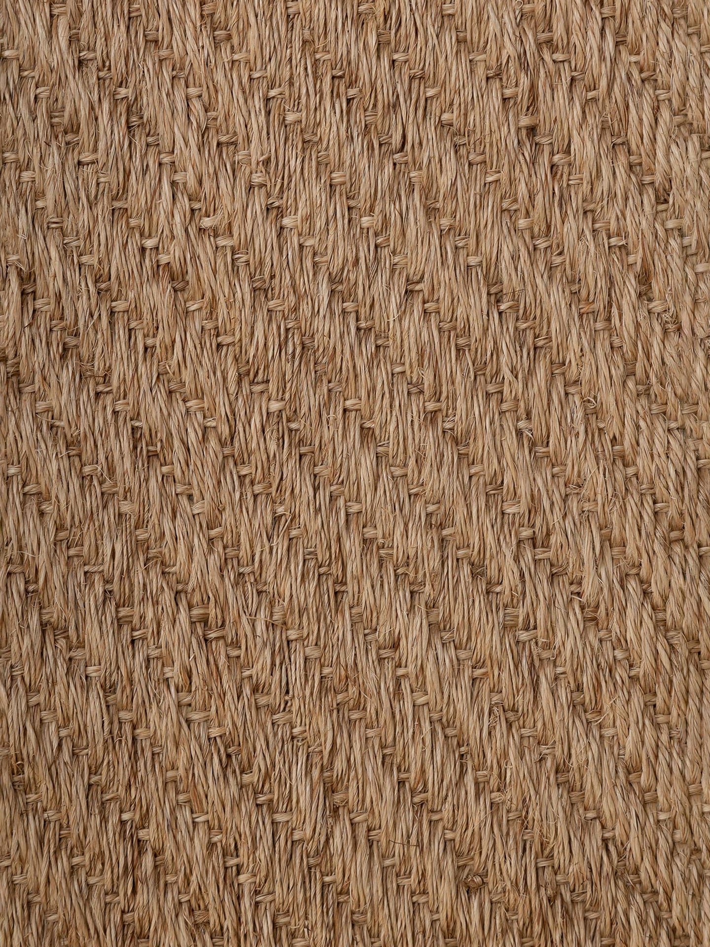 DIAGONAL | NATURAL & BANDAS METÁLICAS