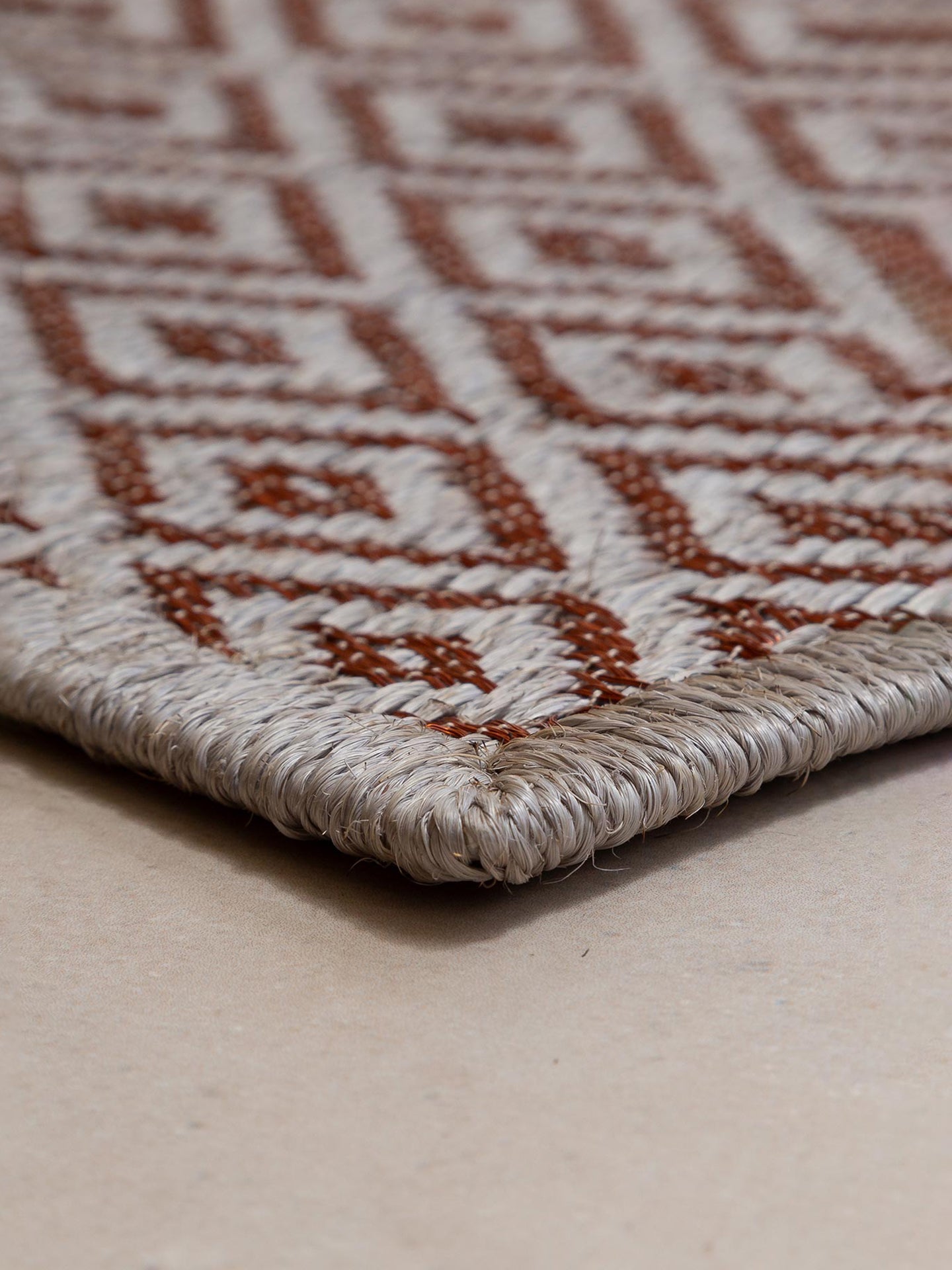 INCA | LIGHT GREY & COPPER