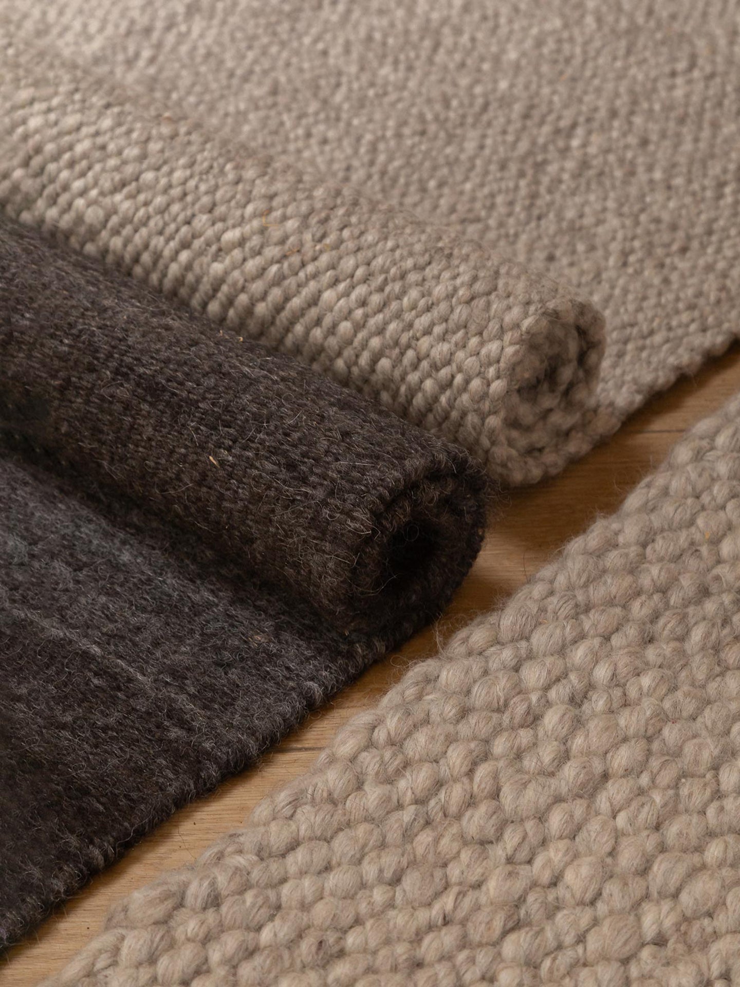 GRIS CLARO | LANA CEPILLADA | GROSOR FINO