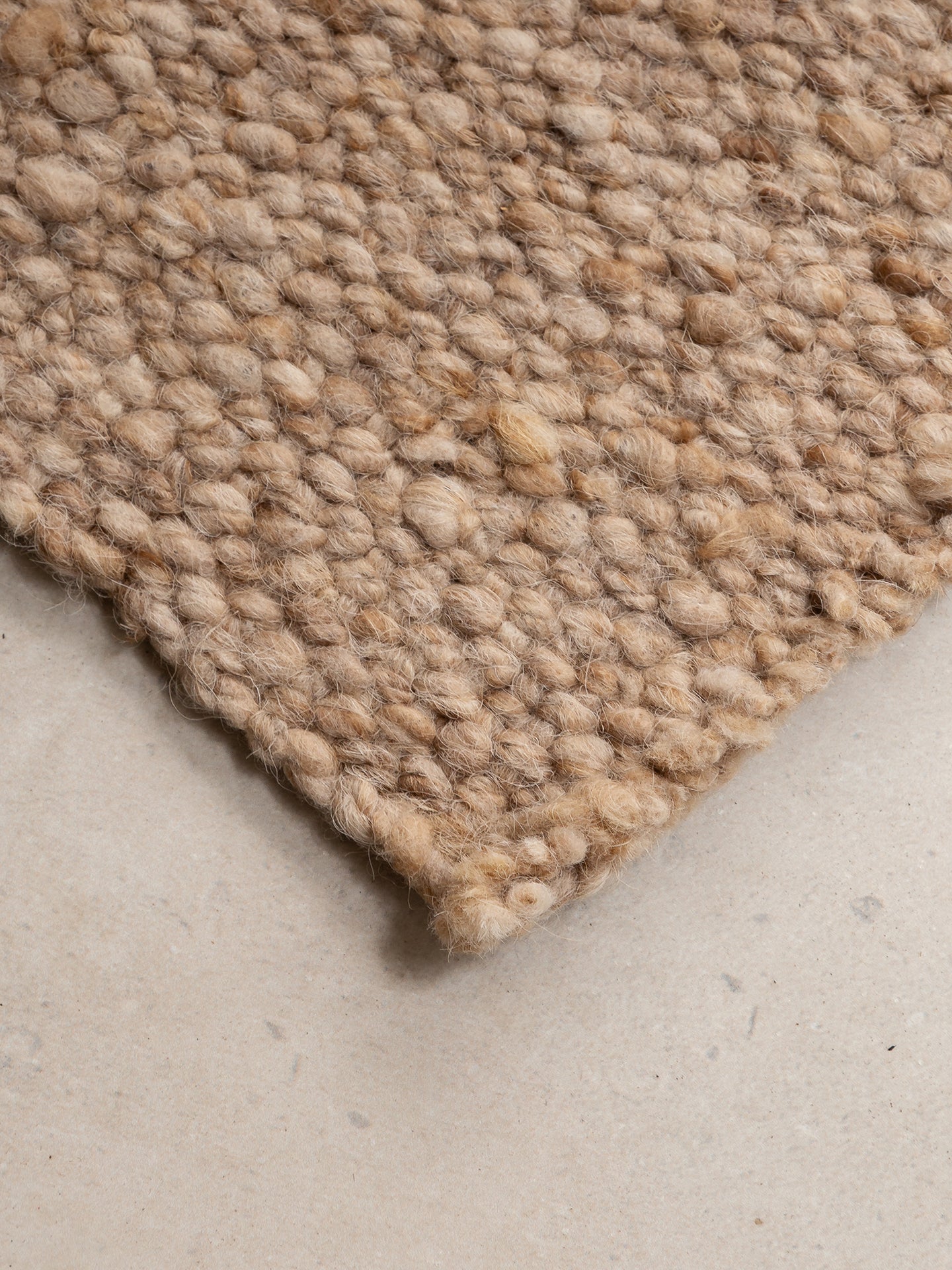 LATTE | WOOL | CHUNKY THICKNESS