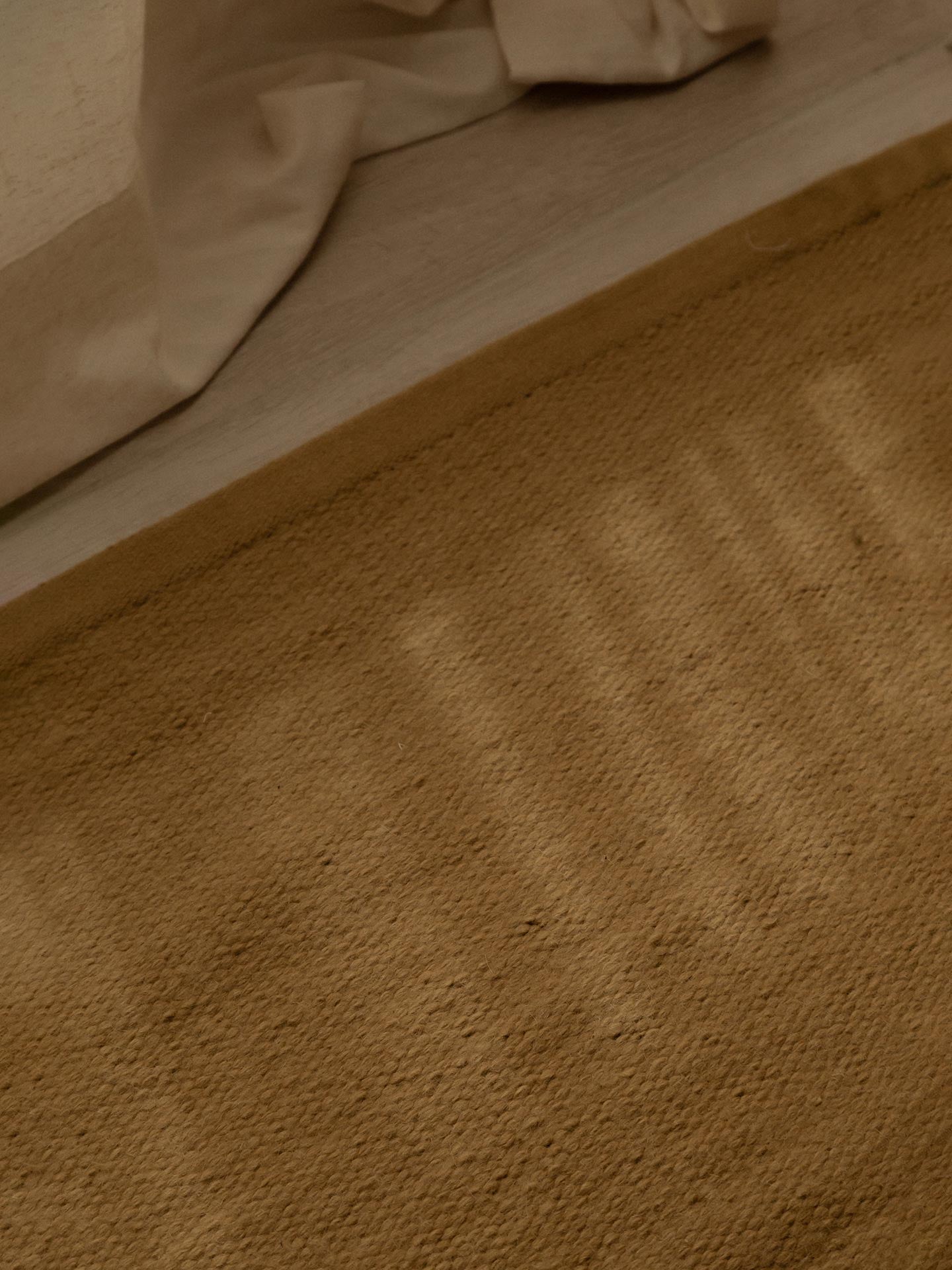 BEIGE | ALPACA | MEDIUM THICKNESS