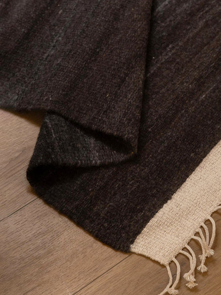 TRENZAS | GRIS HUMO | LLAMA | GROSOR FINO