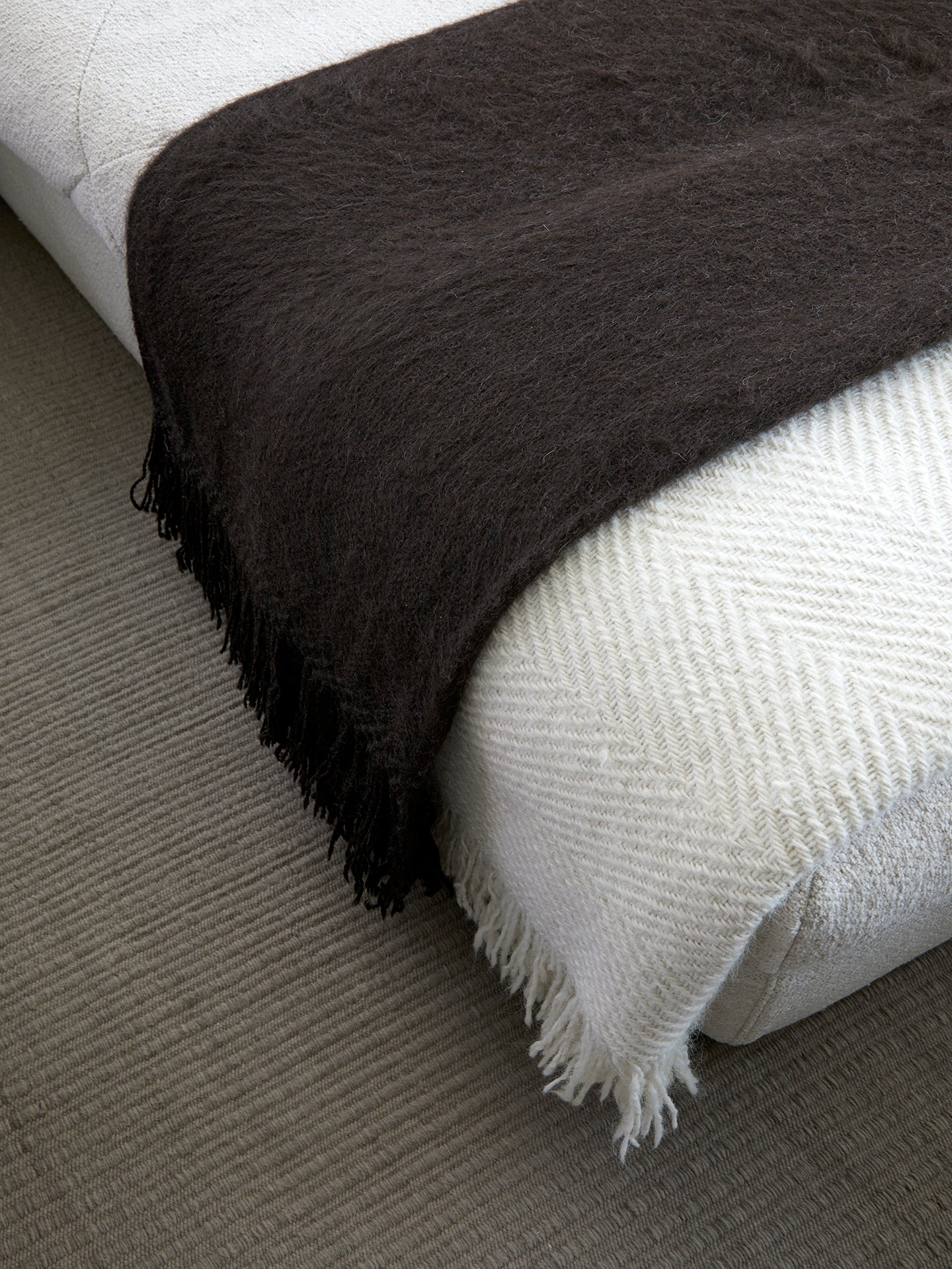 CANNELLONI | TAUPE | LLAMA | MEDIUM THICKNESS