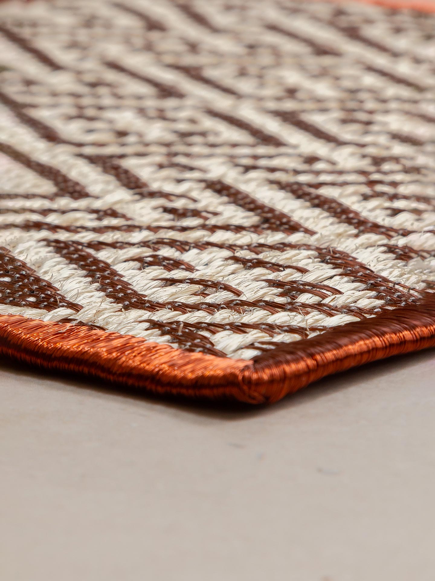 MOSAIC | BLANCO & COBRE