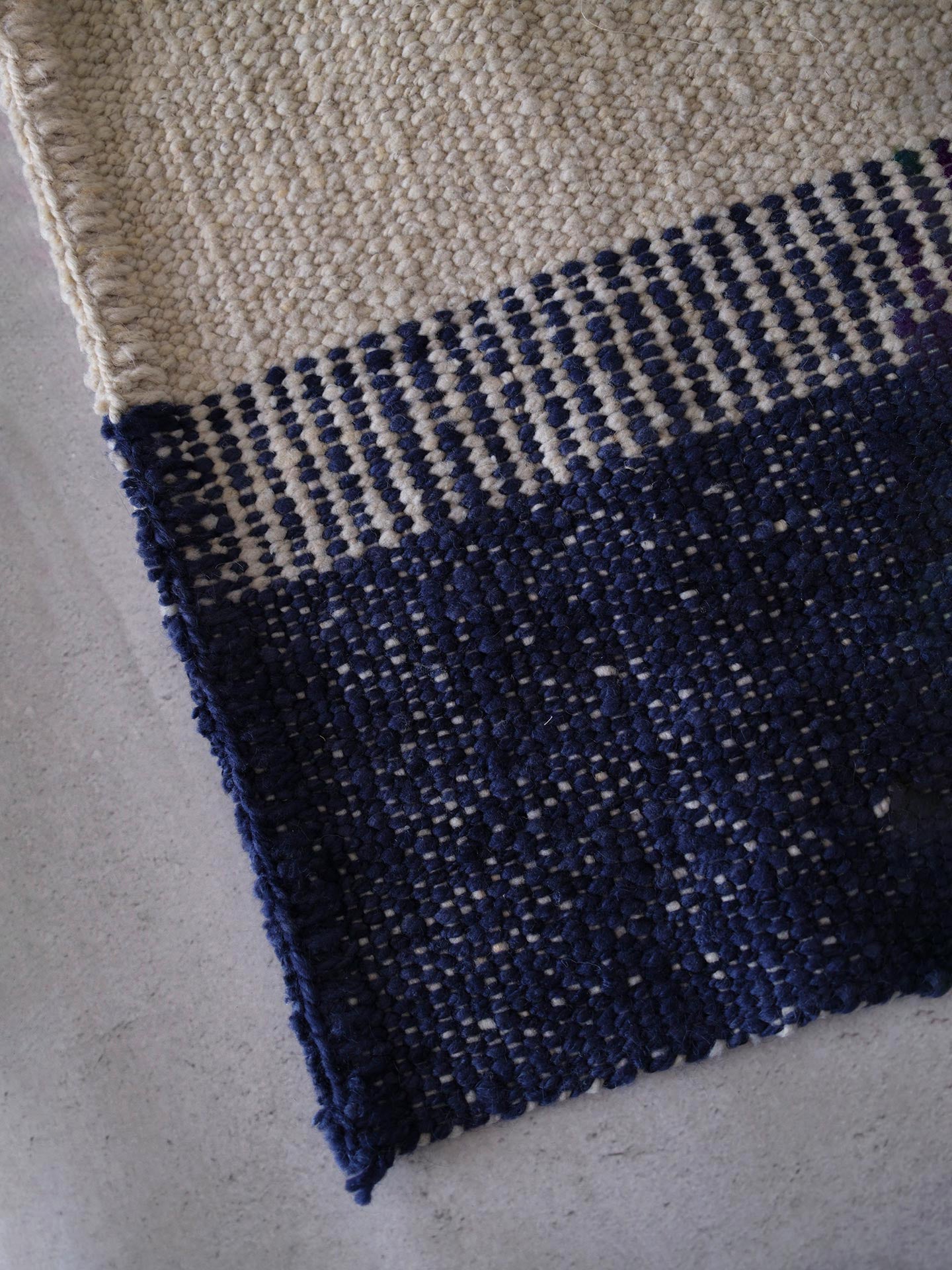 CENTRO PEINECILLO | NATURAL WHITE & BLUE | WOOL | CHUNKY THICKNESS