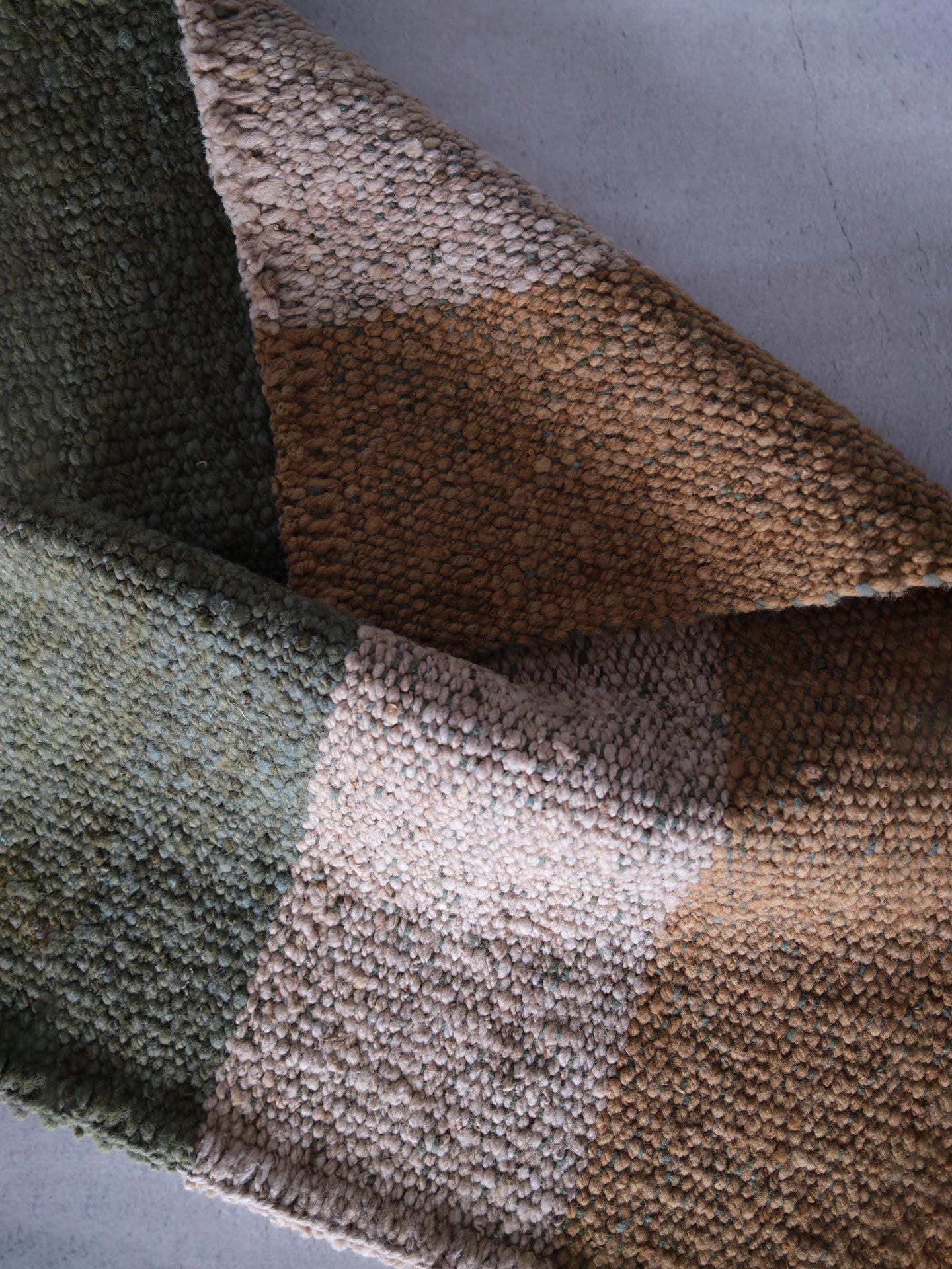 STRIPES | SAND, TOBACCO & MUSK GREEN | WOOL | CHUNKY THICKNESS