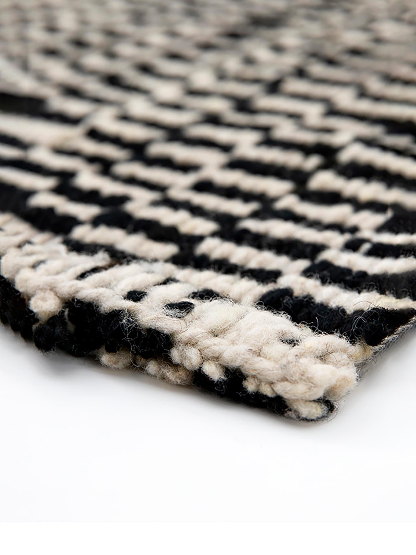 Peinecillo Negro y Natural