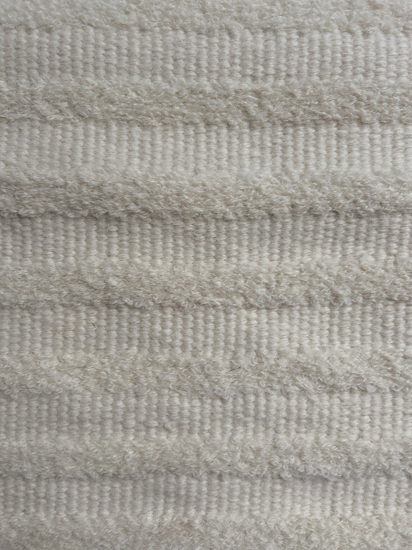STRIPED | NATURAL WHITE | BOUCLE ALPACA | MEDIUM THICKNESS
