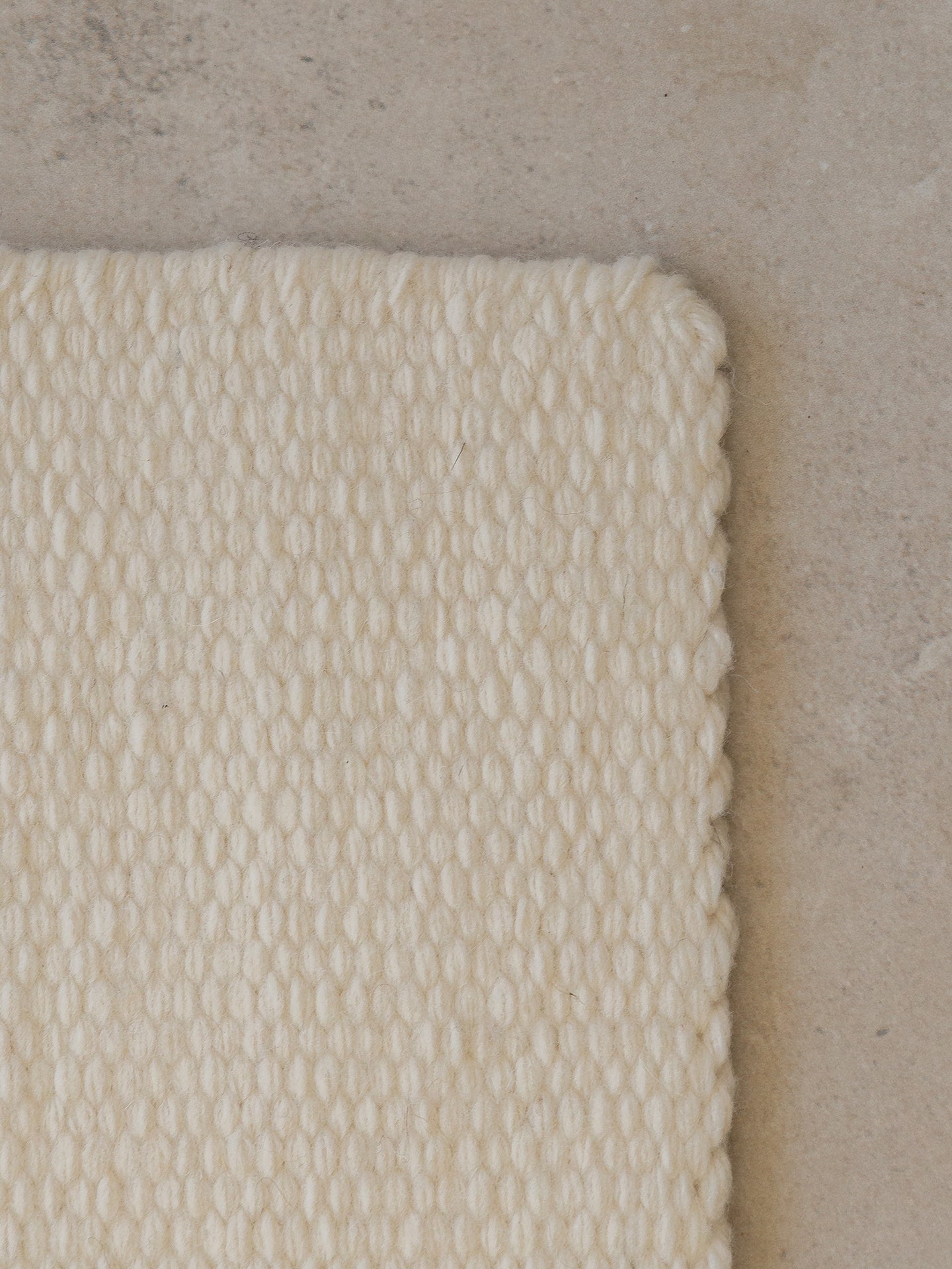 ECRU | ALPACA | MEDIUM THICKNESS