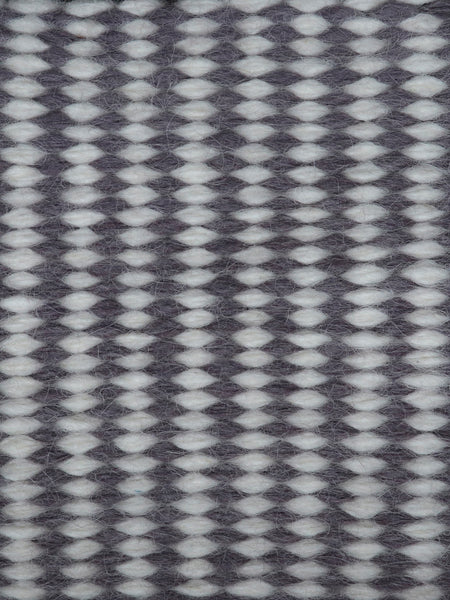 MOIRE | ECRU & GREY LAVANDER | ALPACA | MEDIUM THICKNESS