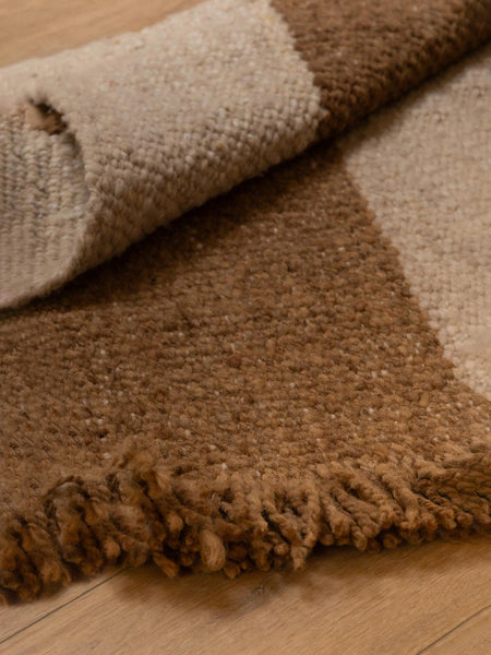 CRIOLLA | NATURAL WHITE & TOBACCO | WOOL | CHUNKY THICKNESS