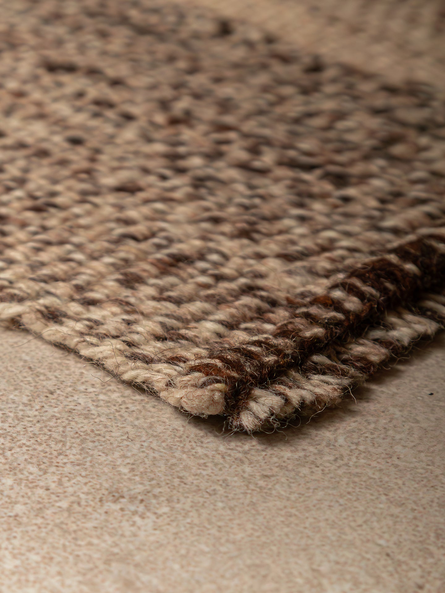 MARBLED RUG | NATURAL SHADES & NATURAL BLACK | WOOL | ULTRA THIN THICKNESS