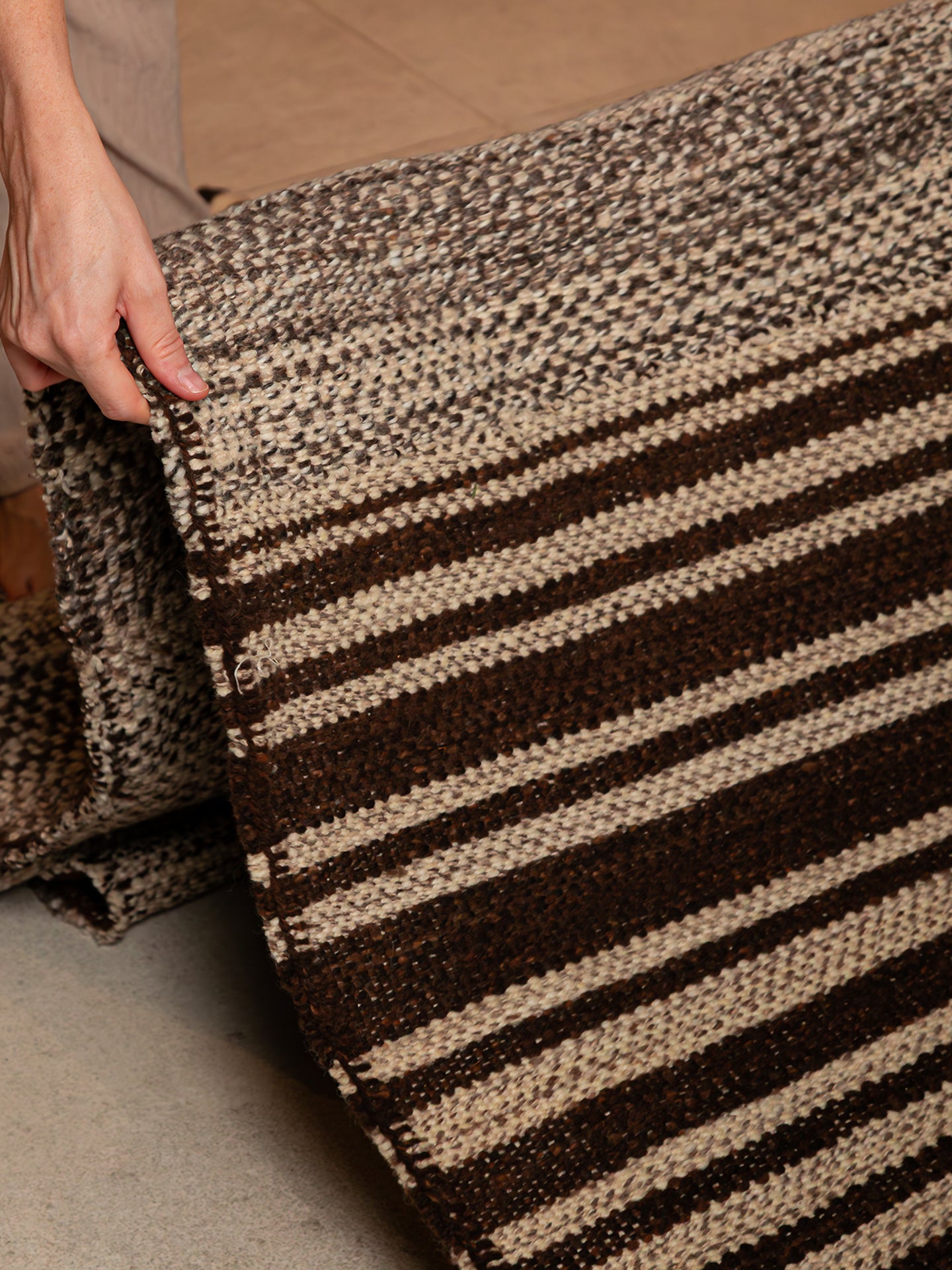 MARBLED RUG | NATURAL SHADES & NATURAL BLACK | WOOL | ULTRA THIN THICKNESS