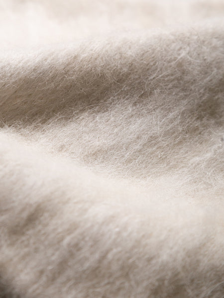 NATURAL WHITE | BRUSHED LLAMA | THIN THICKNESS
