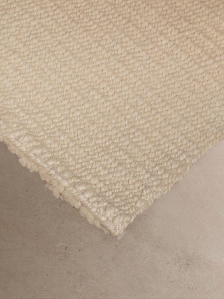 SURCOS | NATURAL WHITE | REFINED WOOL | CHUNKY THICKNESS