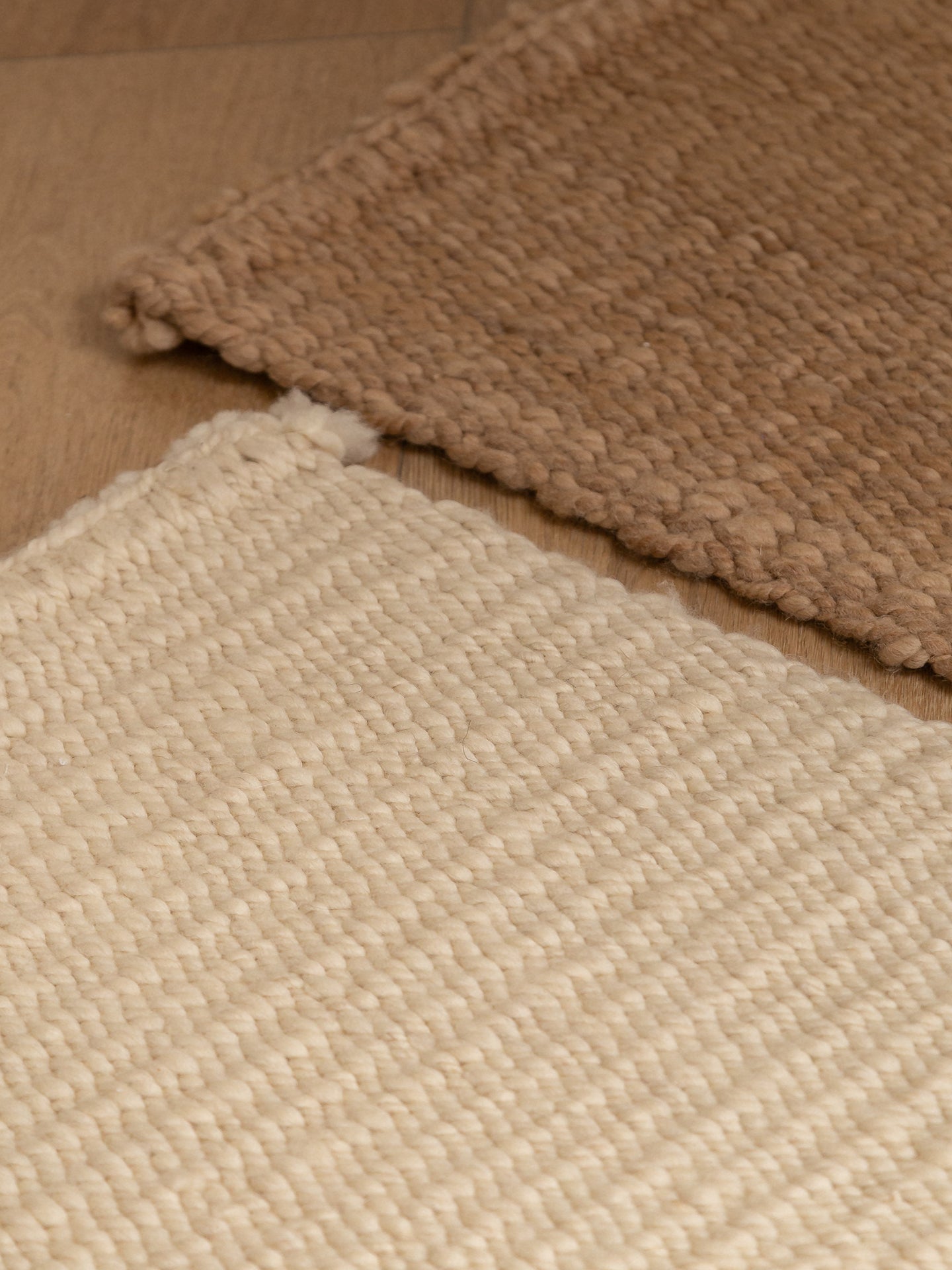 SURCOS | BLANCO NATURAL | LANA CEPILLADA | GROSOR GRUESO